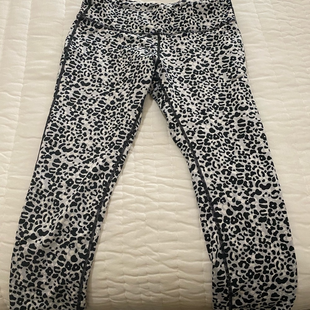 Nike Dry Fit Capri Leggings